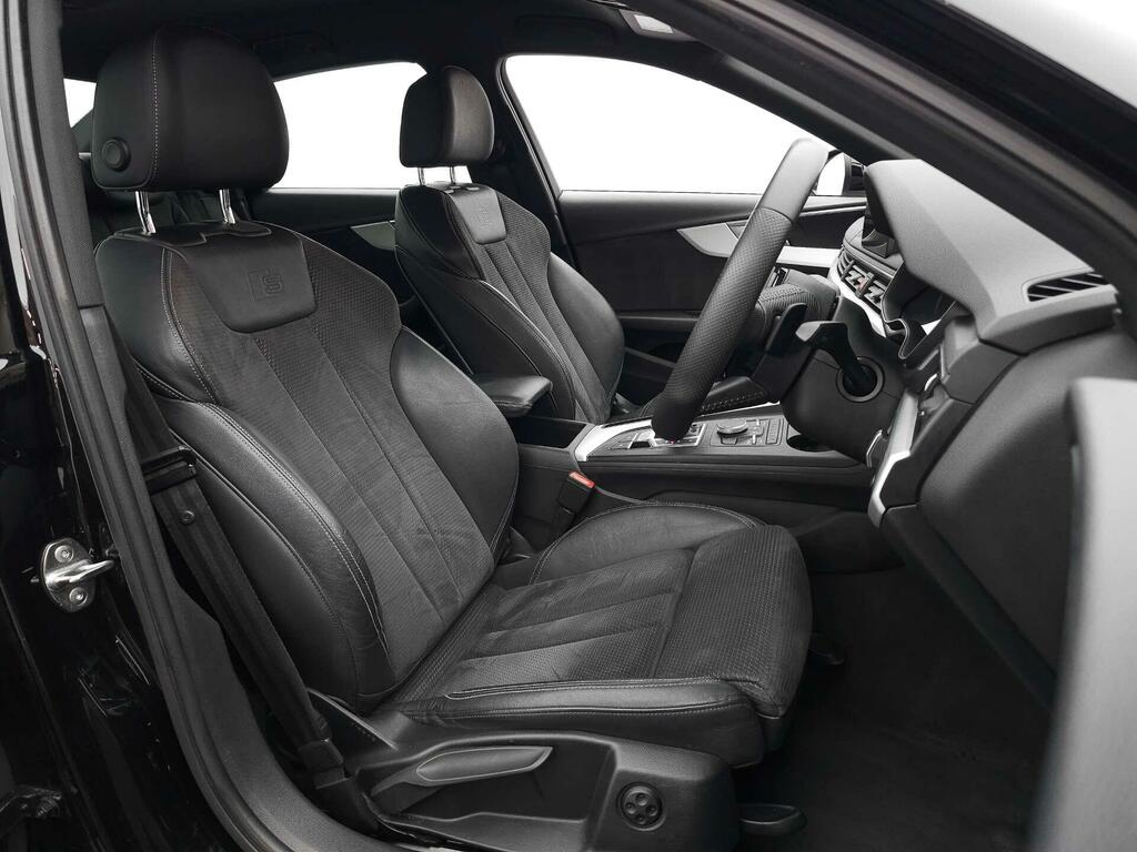 Audi A4 Saloon White #9