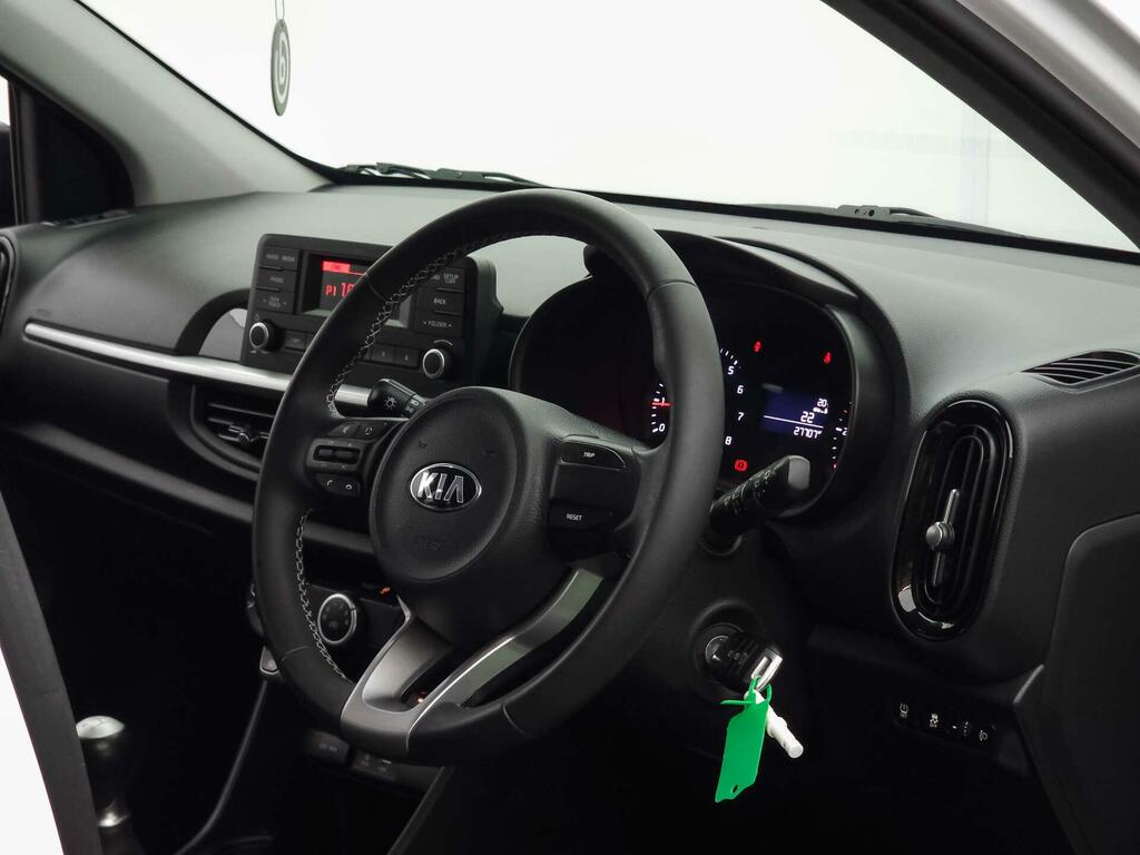 Kia Picanto 2 White #5