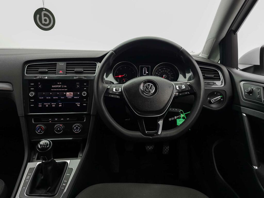 Volkswagen Golf Se Nav MT18XPD White #3