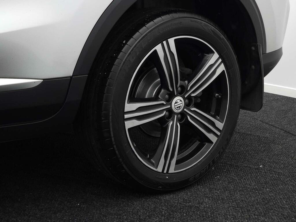 MG ZS Zs Exclusive T White #21