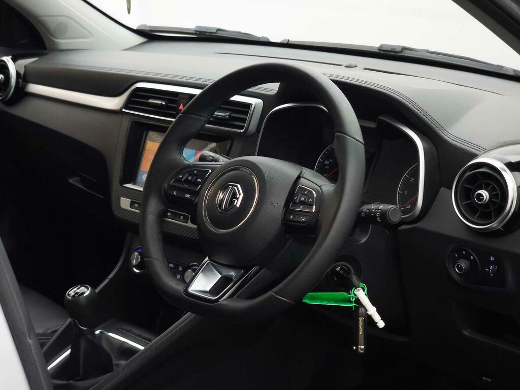 MG ZS Zs Exclusive T White #7