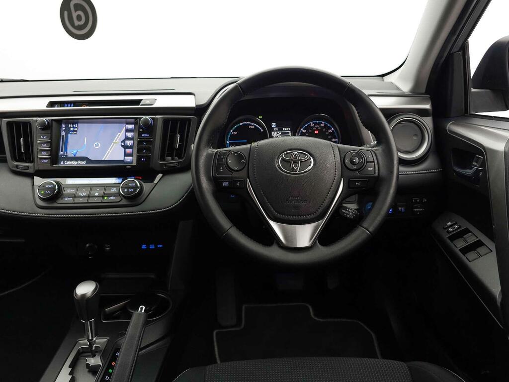 Toyota Rav 4 Icon Tech Silver #3