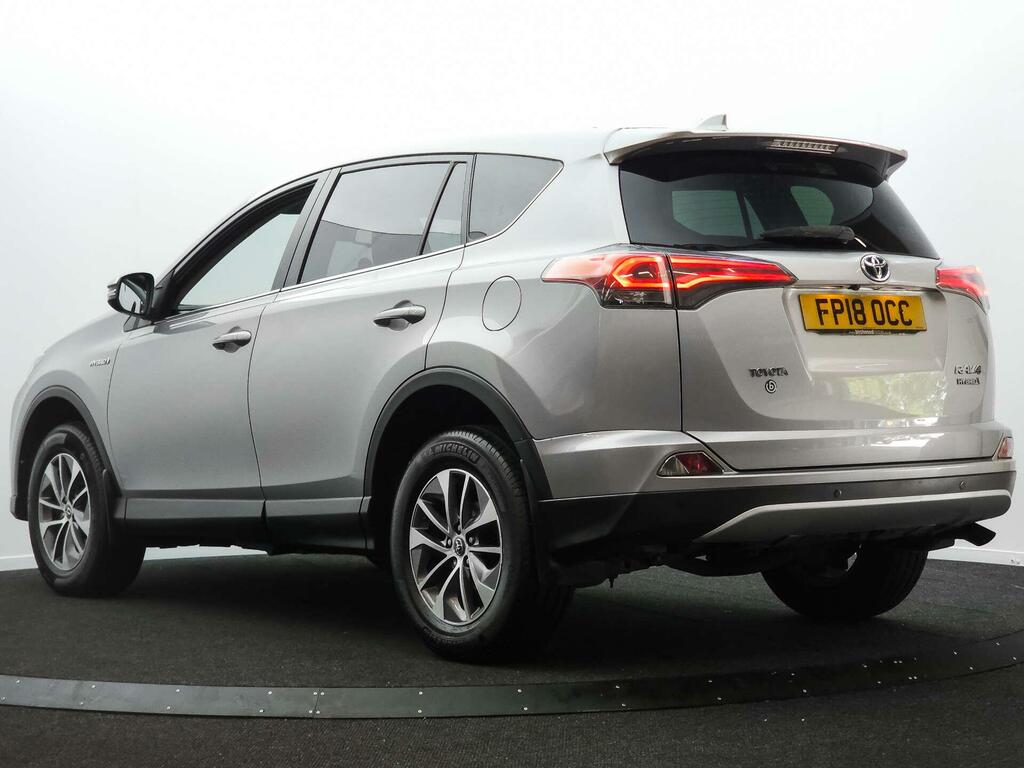 Toyota Rav 4 Icon Tech Silver #2