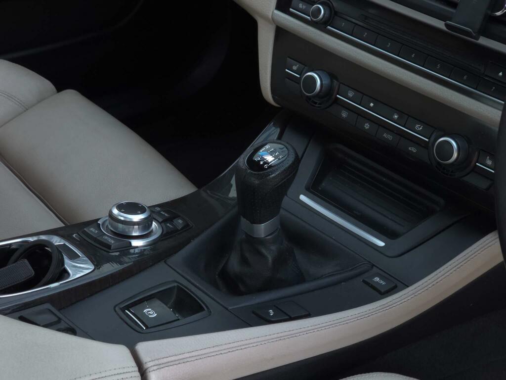 BMW 5 Series 2.0 520D M Sport 181 Bhp Black #13
