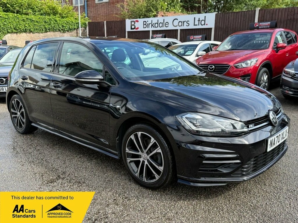 Volkswagen Golf 2L R-line Edition Black