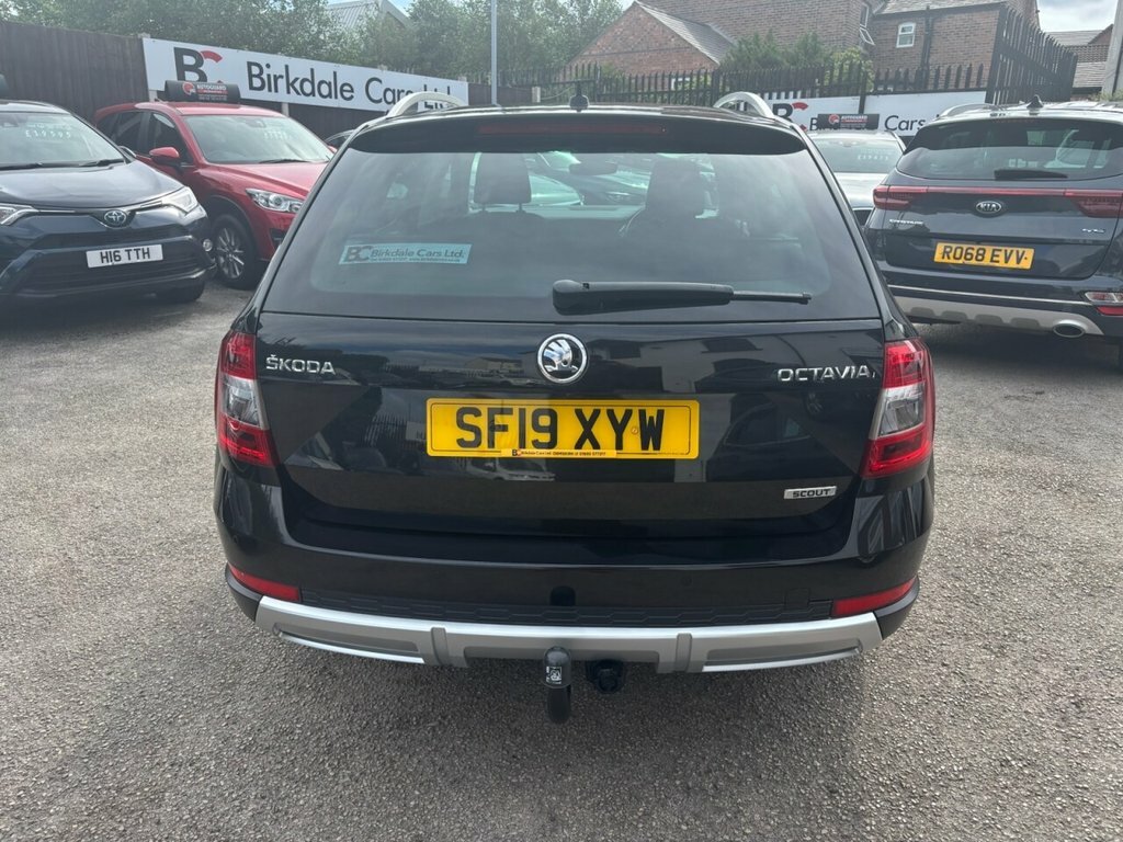 Skoda Octavia 2L Scout SF19XYW Black #5