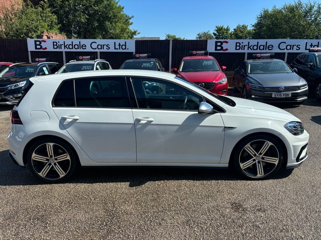 Volkswagen Golf 2L R VK19YYO White #2