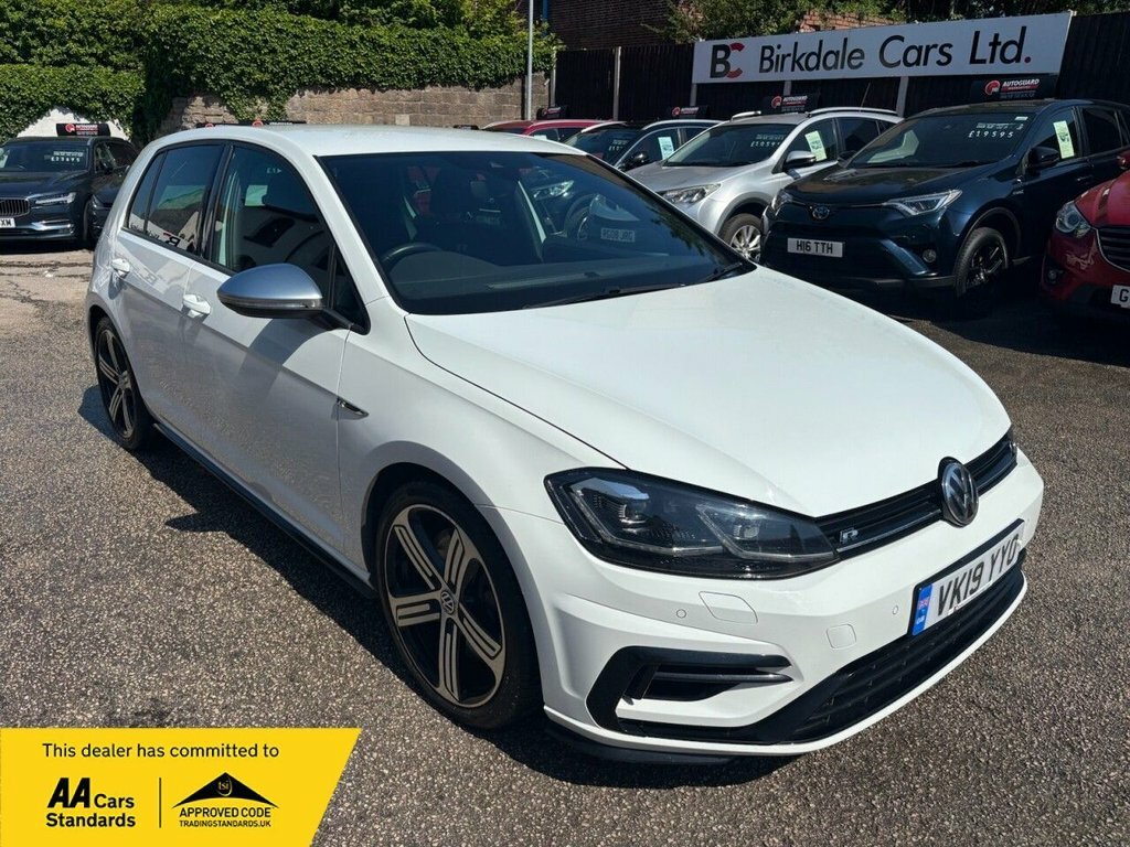 Volkswagen Golf 2L R VK19YYO White
