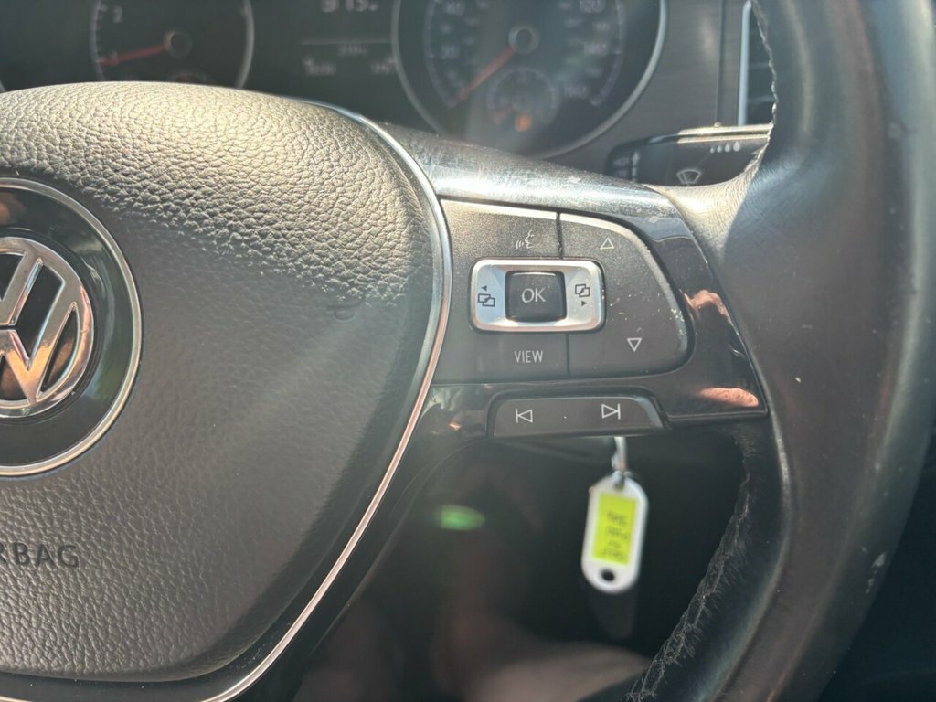 Volkswagen Golf SV Gt White #20