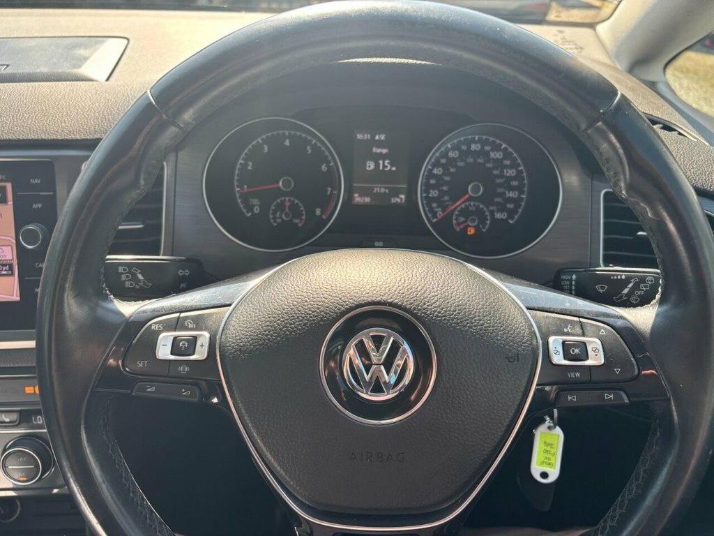 Volkswagen Golf SV Gt White #18