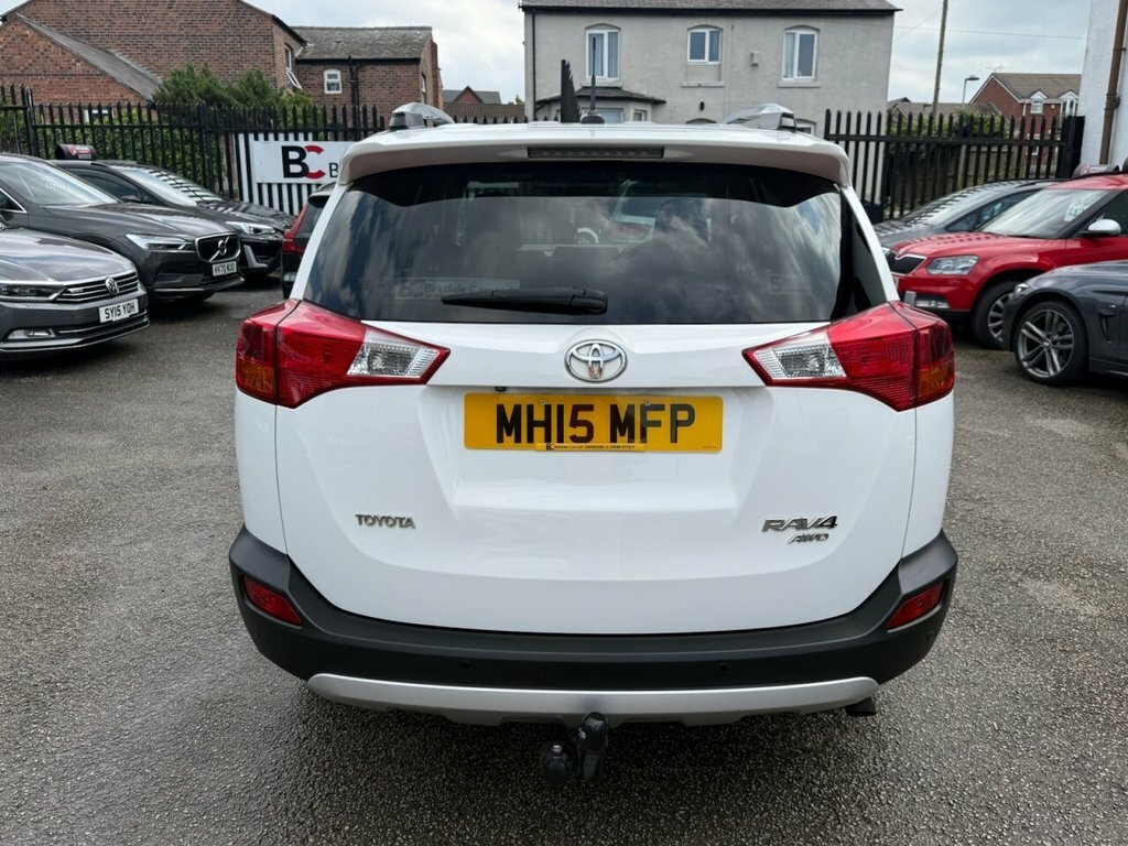 Toyota Rav 4 2L Invincible White #5