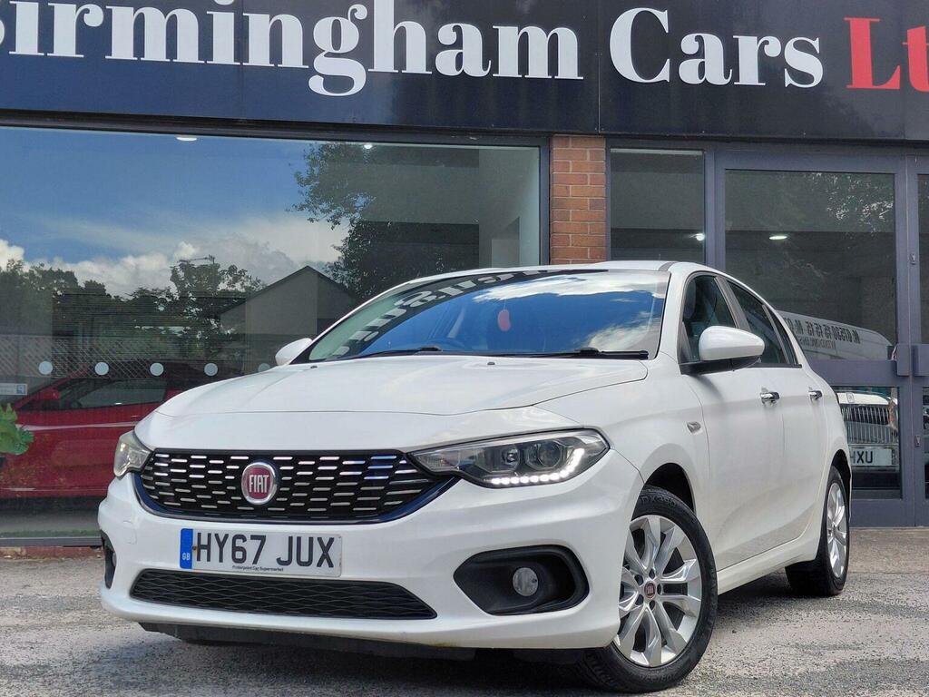 Fiat Tipo Hatchback 1.3 Multijetii Easy Plus Euro 6 Ss White