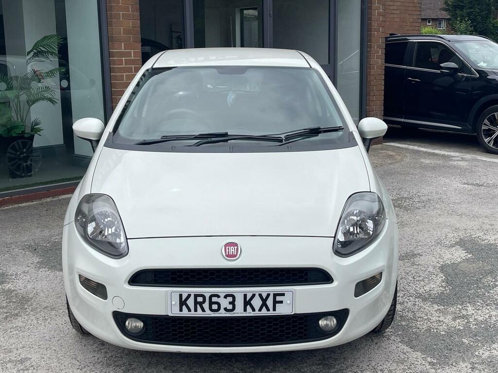 Fiat Punto Hatchback 1.2 Easy Euro 6 201363 White #2