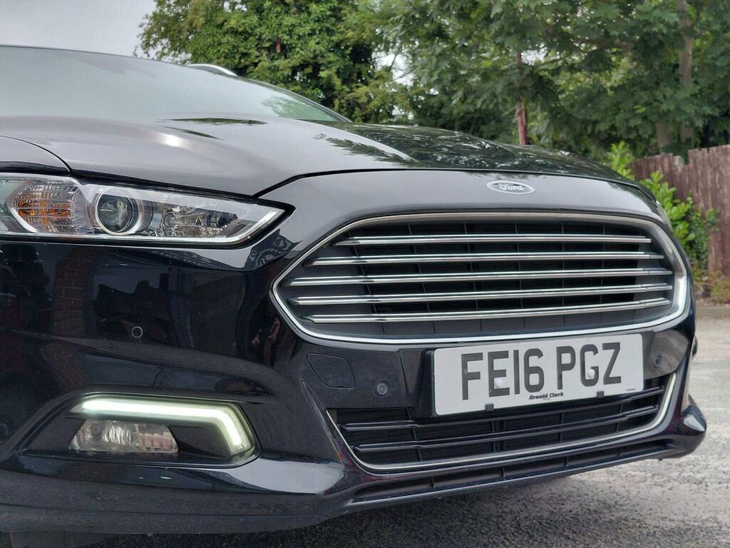 Ford Mondeo Estate 2.0 Tdci Titanium Powershift Euro 6 Ss 5 FE16PGZ Black #4