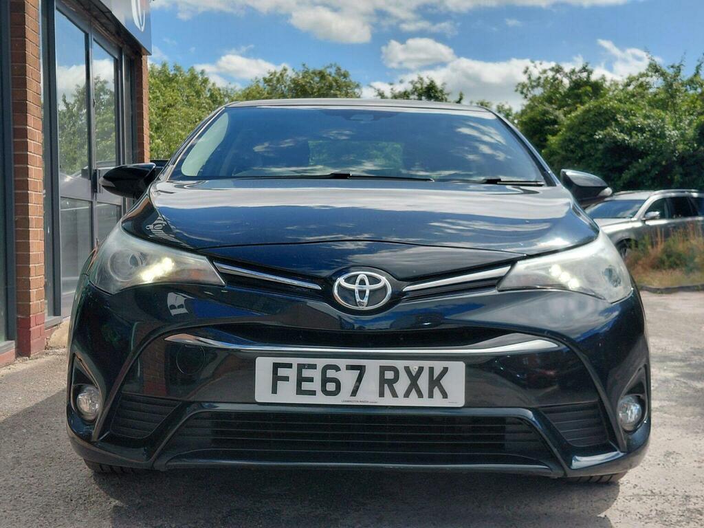 Toyota Avensis Saloon 2.0 D-4d Business Edition Euro 6 Ss Grey #4