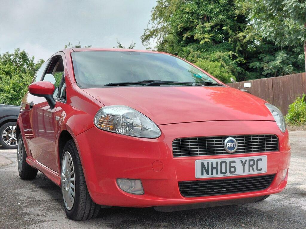 Fiat Grande Punto 1.4 Active Sport Red #4