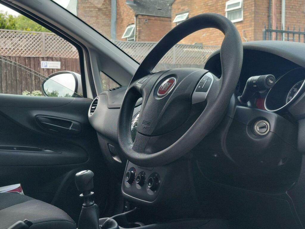 Fiat Punto 1.4 Jet Black 2 77 Bhp Black #16