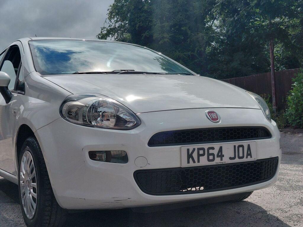 Fiat Punto 1.2 Pop Euro 6 White #4
