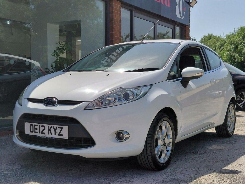 Ford Fiesta Hatchback 1.25 Zetec 201212 DE12KYZ White #6