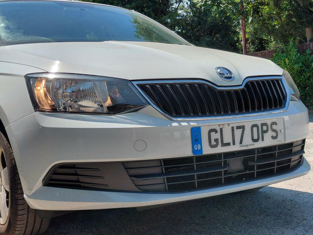 Skoda Fabia 1.2 Tsi Se Euro 6 Ss White #4