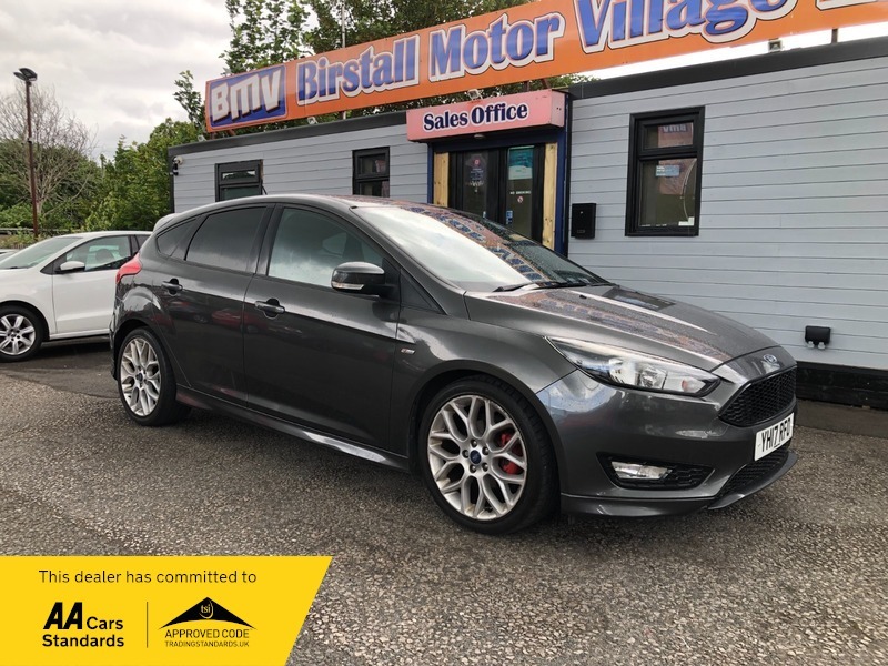 Ford Focus St-line Grey