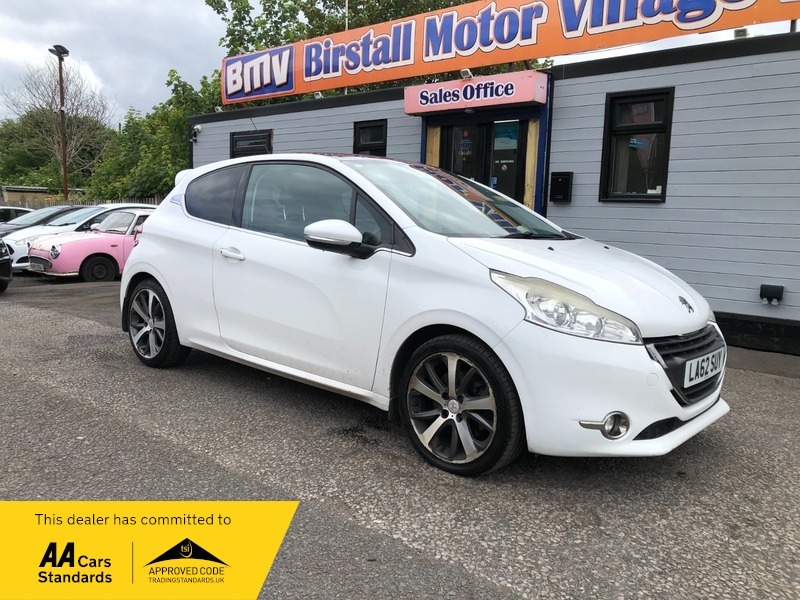 Peugeot 208 Thp Feline White