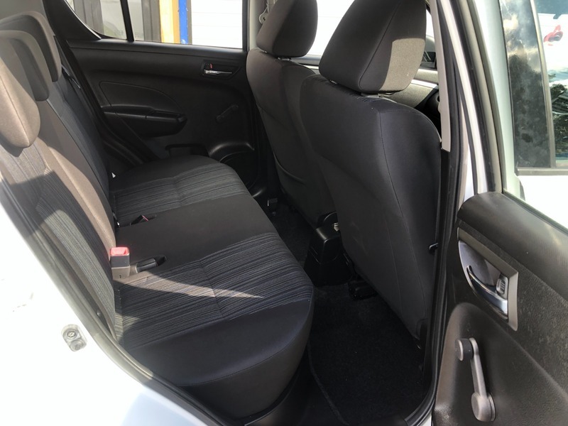 Suzuki Swift 1.2 Sz2 Euro 5 Red #17
