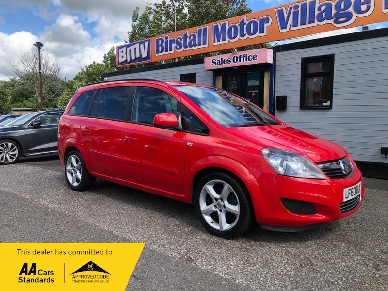 Vauxhall Zafira Exclusiv Red