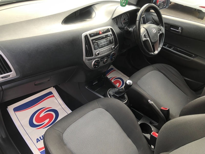 Hyundai I20 Blue #15