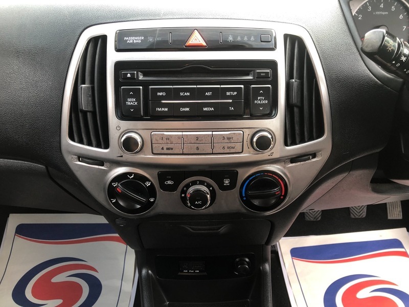 Hyundai I20 Blue #12