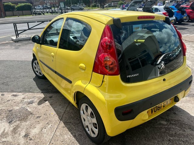 Peugeot 107 1.0 12V Urban Hatchback Yellow #6