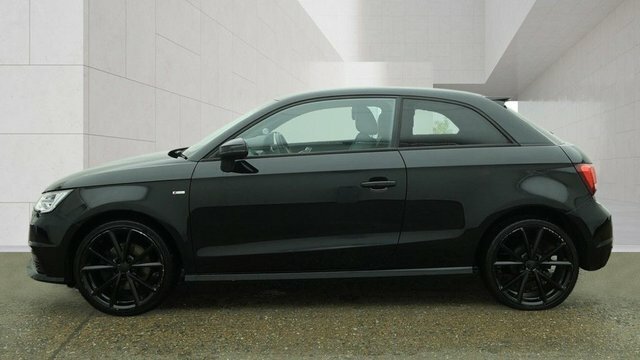 Audi A1 1.6 Tdi Black Edition Black #6