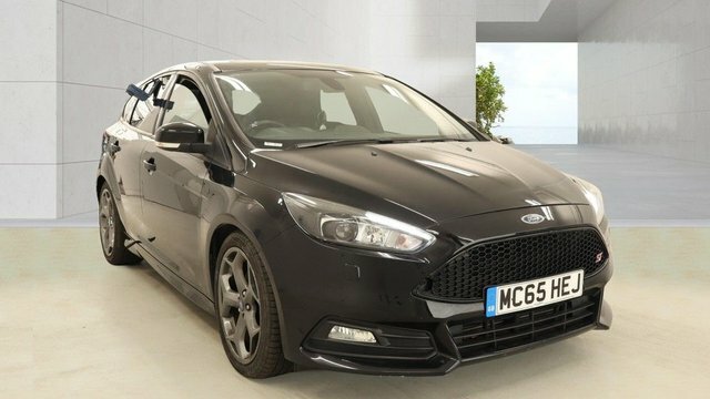 Ford Focus 2.0T Ecoboost St-3 Hatchback MC65HEJ Black