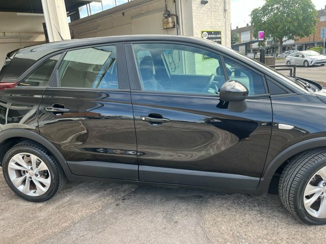 Vauxhall Crossland X 1.5 Turbo D Ecotec Black #3
