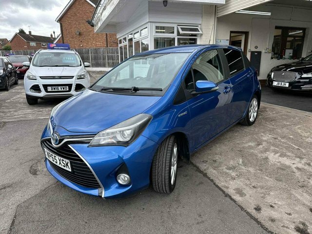Toyota Yaris 1.5 Vvt-h Sport Hatchback Blue #2