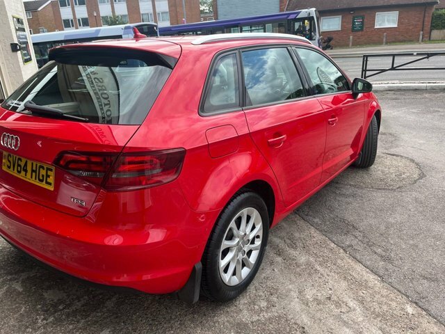 Audi A3 1.4 Tfsi Se Sportback Red #4