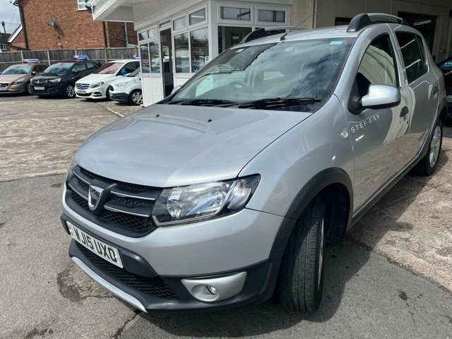 Dacia Sandero Stepway Stepway 2015 15 White #8