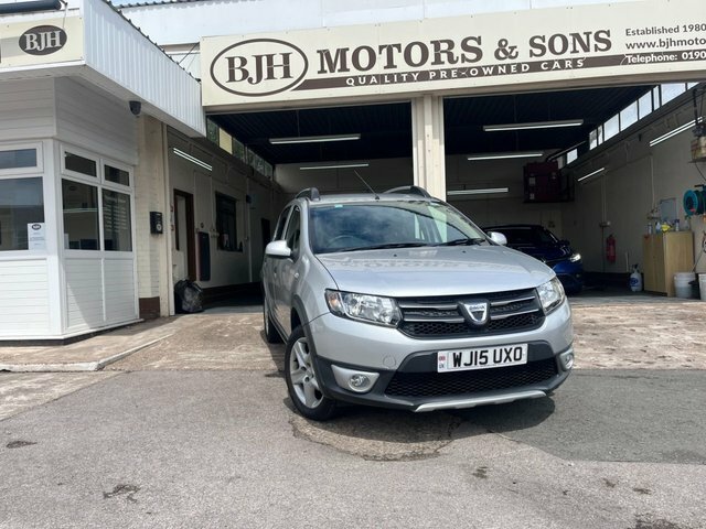 Dacia Sandero Stepway 1.5 Dci Laureate Hatchback Silver