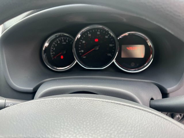 Dacia Sandero Stepway Stepway 2015 15 White #11