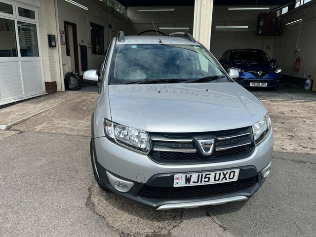 Dacia Sandero Stepway Stepway 2015 15 White #9