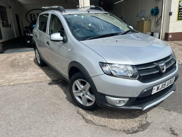 Dacia Sandero Stepway 1.5 Dci Laureate Hatchback Silver #2