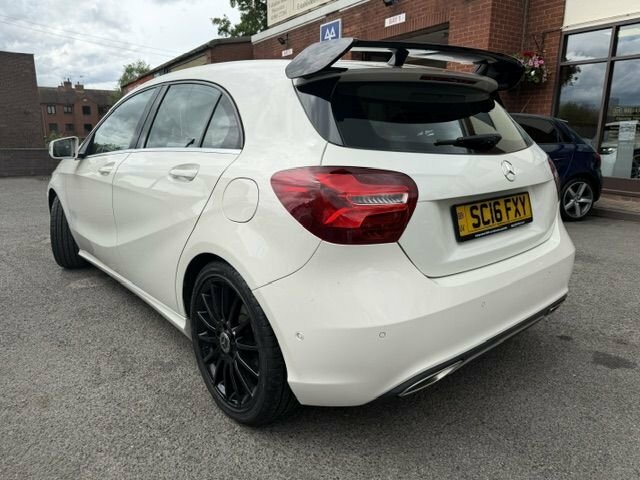 Mercedes-Benz A Class 1.5 A180d Sport Premium White #5