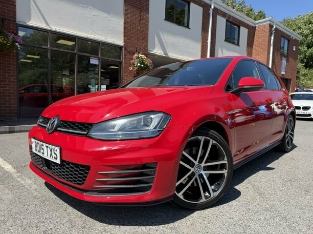 Volkswagen Golf 2.0 Tdi Bluemotion Tech BD15TXS Red