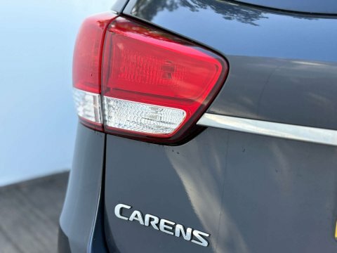 Kia Carens Silver #29