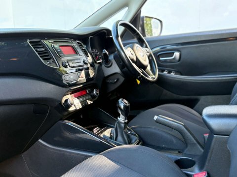 Kia Carens Silver #60