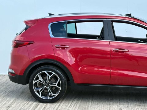 Kia Sportage   #15