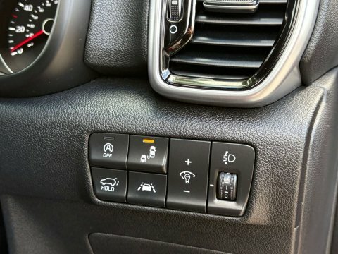 Kia Sportage   #24