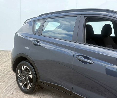 Hyundai Bayon Hatchback Blue #12