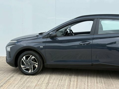 Hyundai Bayon Hatchback Blue #36