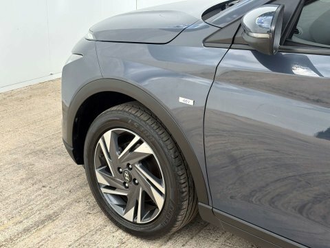 Hyundai Bayon Hatchback Blue #39